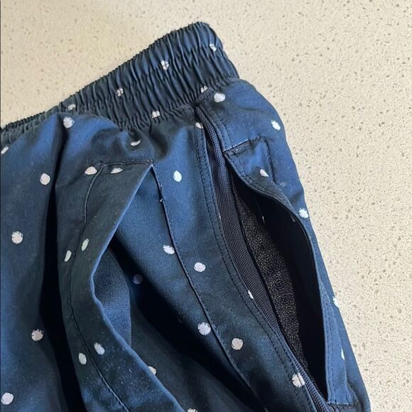 Lululemon Blue and White Lined Polka Dot Athletic Casual Shorts Men’s L - Picture 6 of 9